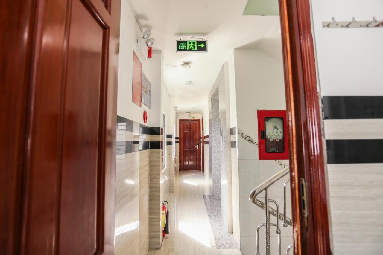 Lucky Hotel Quy Nhon Exteriör bild
